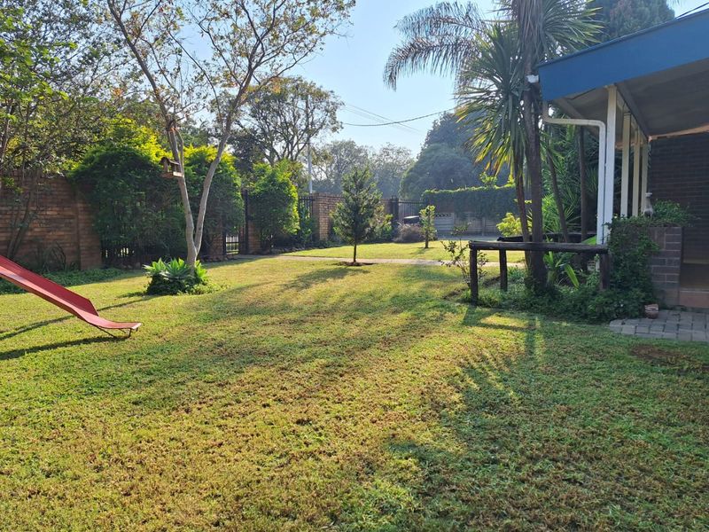 Urgent Sale -Spacious & Modern 3-Bedroom Home with Pool, Lapa & Business Potential – Moot - Photo 9