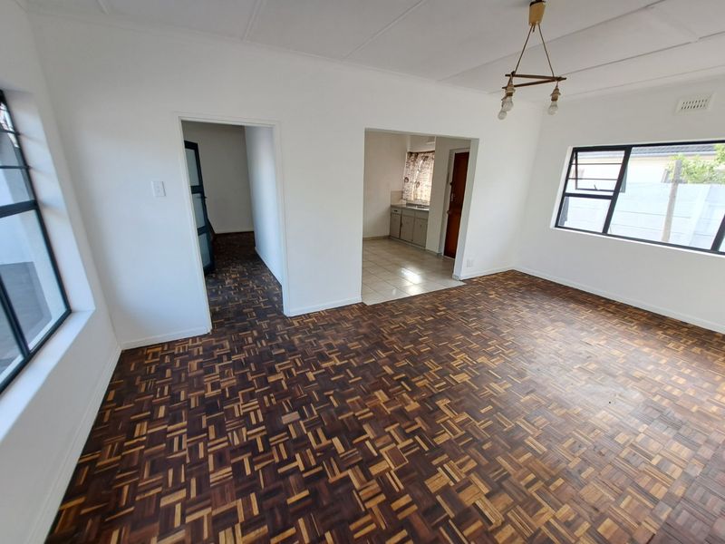 Perfect Family Home or Investment in Windemere - Photo 8