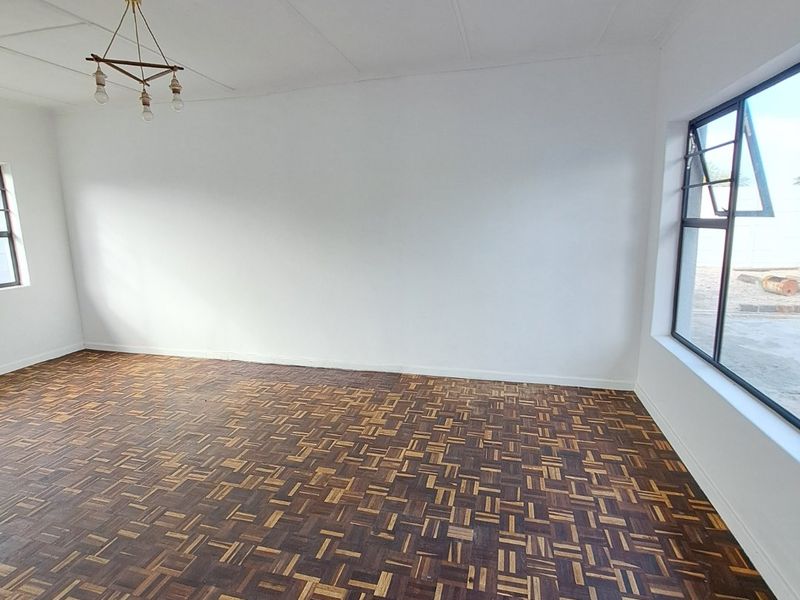 Perfect Family Home or Investment in Windemere - Photo 6