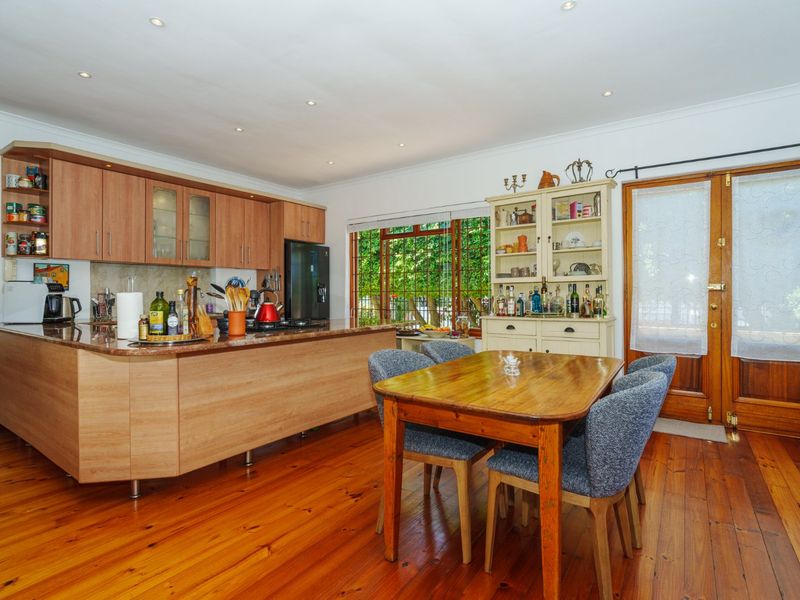 An Upper Wynberg Classic with Soul, Substance, & Distinction - Photo 8