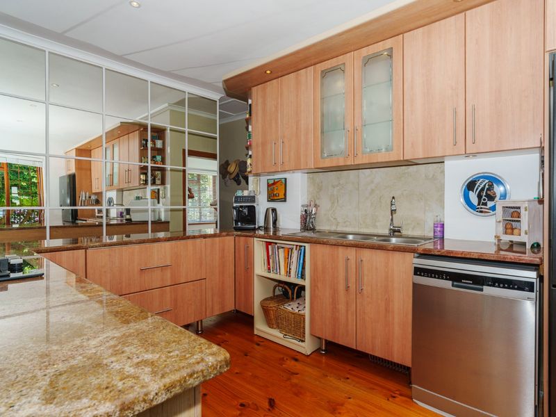 An Upper Wynberg Classic with Soul, Substance, & Distinction - Photo 9