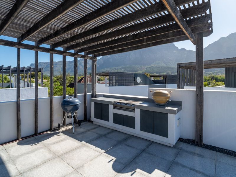 Refined Living in Cavendish Mews, Newlands — Where Design Meets Intention - Photo 10