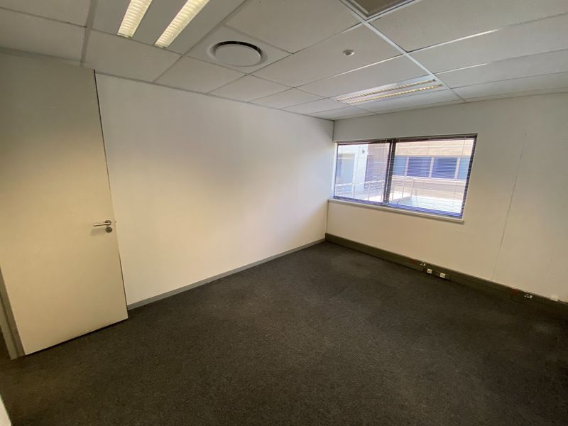P-Grade Office Suite Available In Midrand - Photo 8