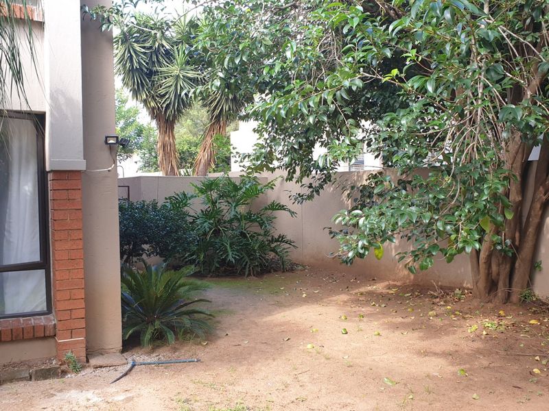 2 Bedroom Ground floor unit - Estate Living Monavoni - Photo 3