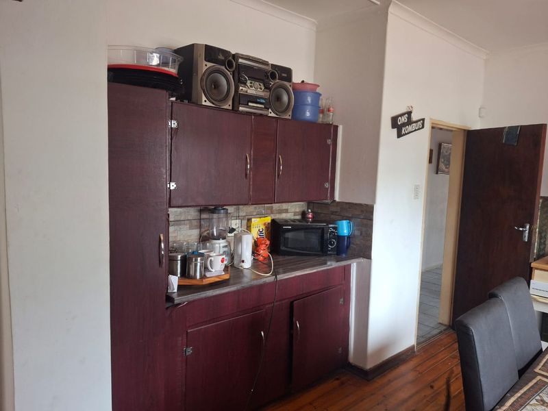 Well-appointed property in Manor Heights, Despatch  - Photo 8