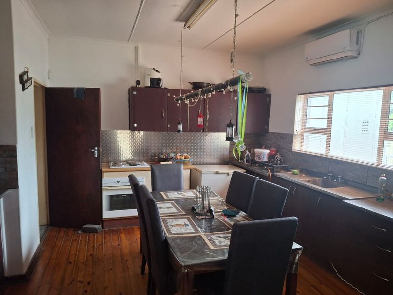 Well-appointed property in Manor Heights, Despatch  - Photo 6