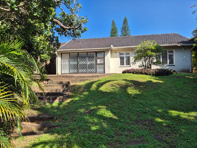 Beachfront Investment Opportunity – Shelly Beach - Photo 1