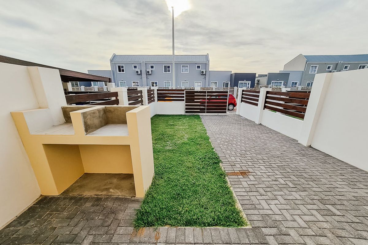 Welcome to New Horizon Village - Photo 4