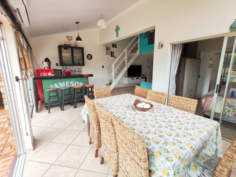 Immaculate Renovated Home with Private Vaal Dam Access - Photo 7