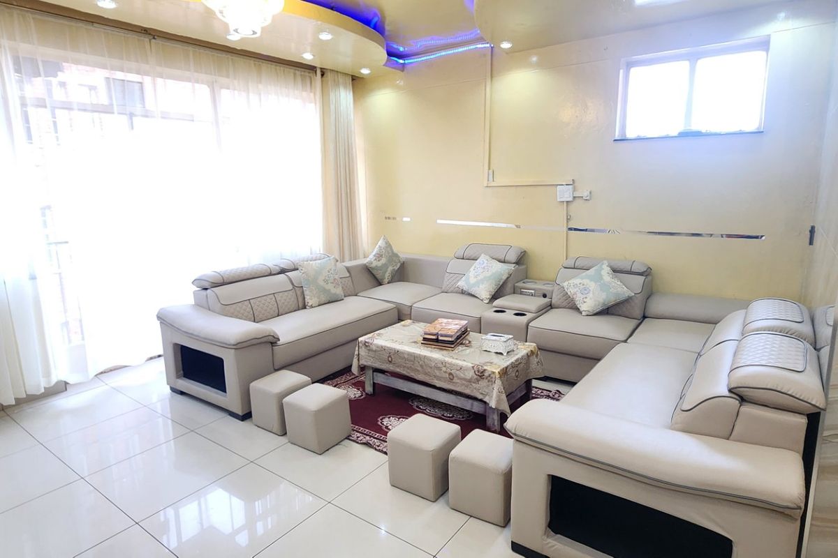 Move in ready  apartments  for sale in Laudium - Photo 2