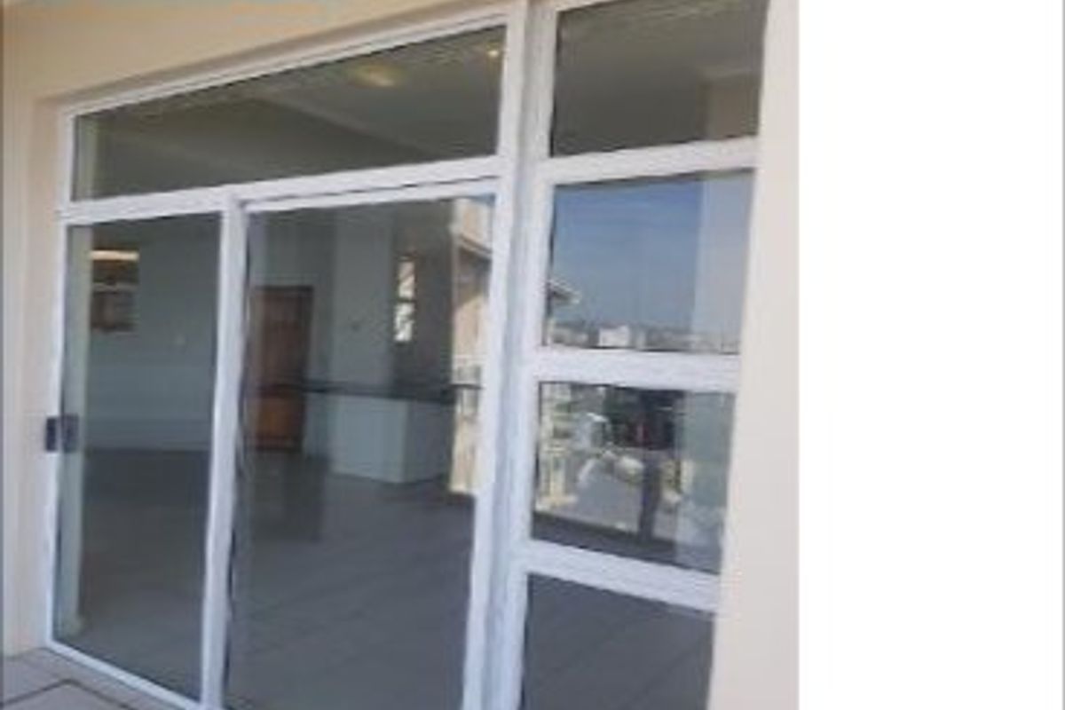 3 Bedroom Apartment For Sale in Manaba Beach - Photo 5