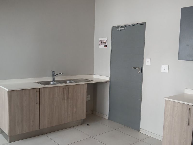 1 Bedroom Apartment for Sale in Carlswald - Photo 10