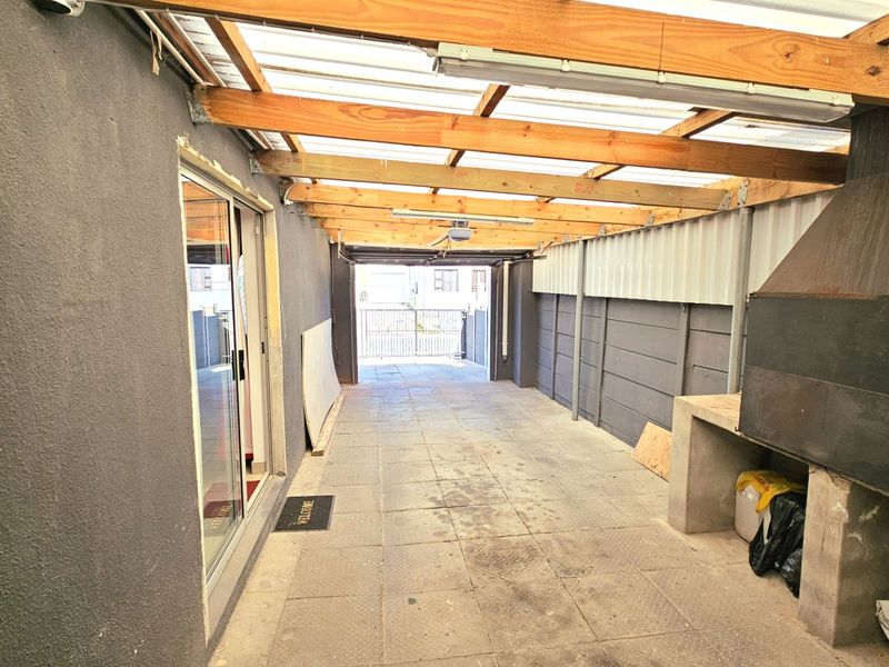 Four bedroom Freestanding house with surveillance cameras  - Photo 6