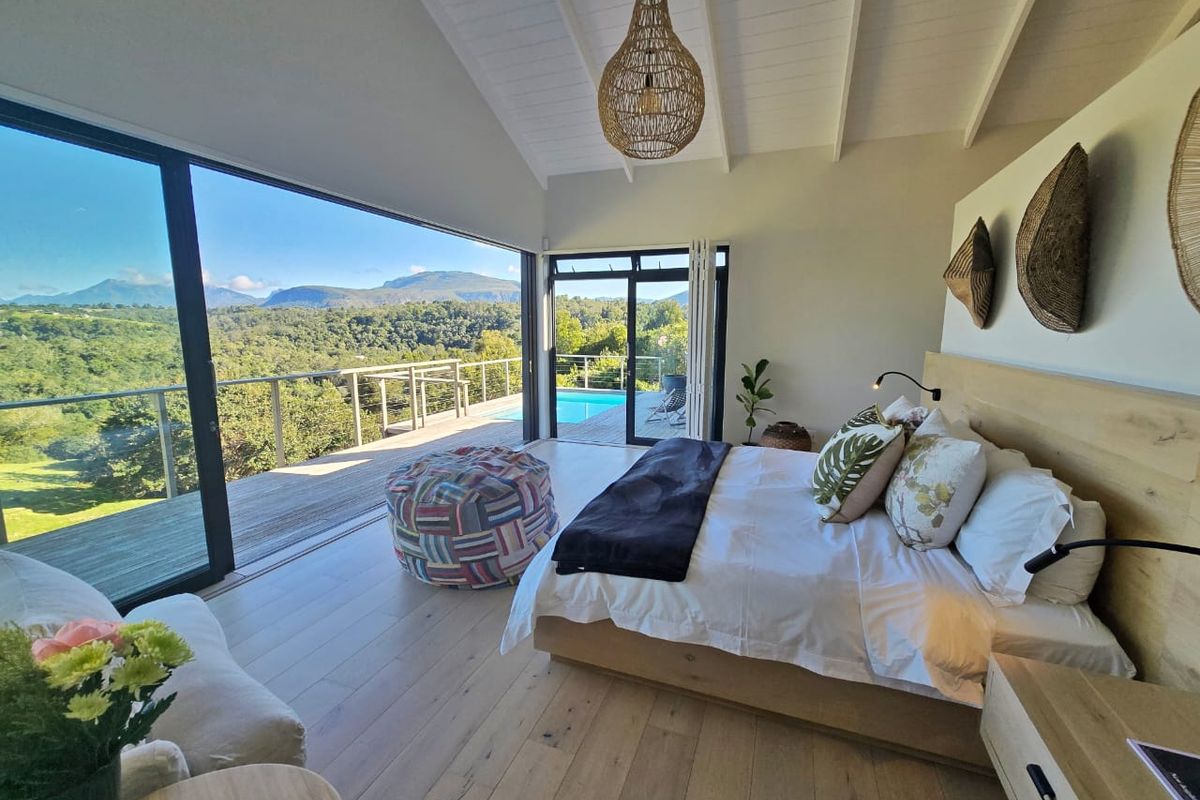 Secluded Forest Retreat with Modern home in Hoekwil, Wilderness. - Photo 5