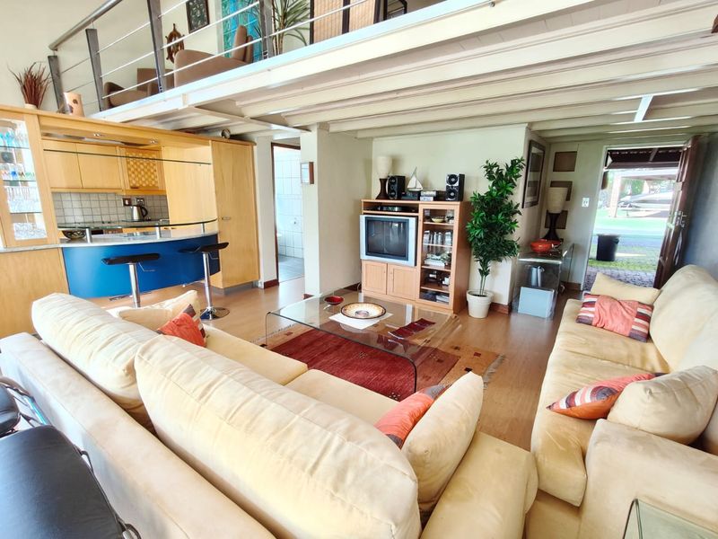 Stunning Renovated Home with Breathtaking Vaal Dam Views - Photo 2