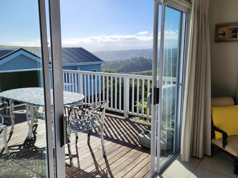 Stylish Lock-Up-and-Go in Pezula Golf Estate - Photo 10