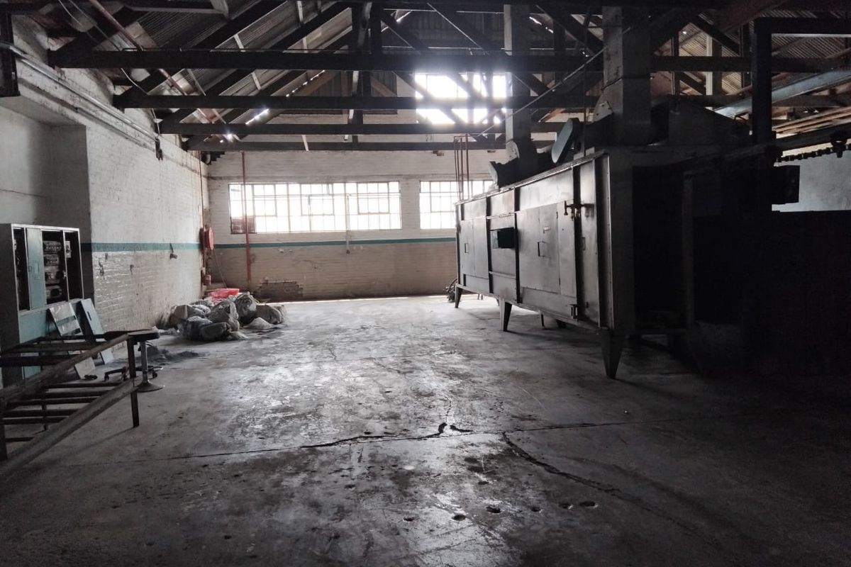 500 SQUARE GENERAL BUSINESS PROPERTY AVAILABLE FOR RENTAL - Photo 2