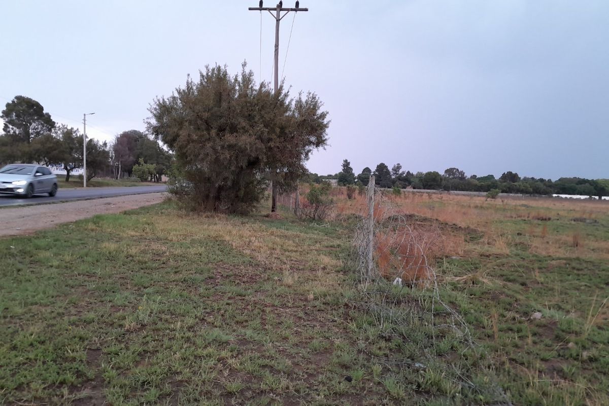 12000 SQUARE METERS VACANT LAND PROPERTY FOR RENT - Photo 2