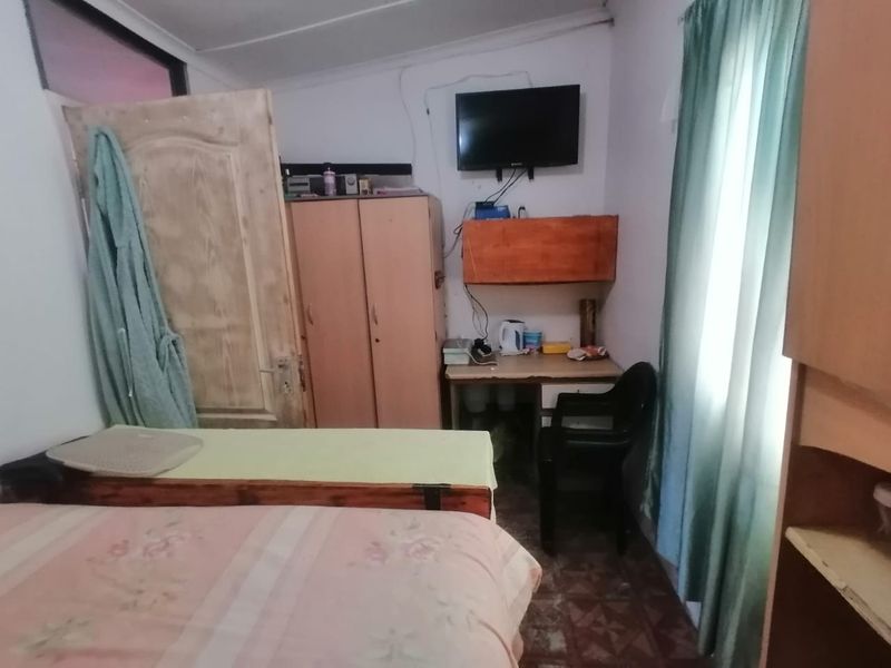 3 Bedroom Home, PLUS 1 bedroom Granny Flat - Photo 10