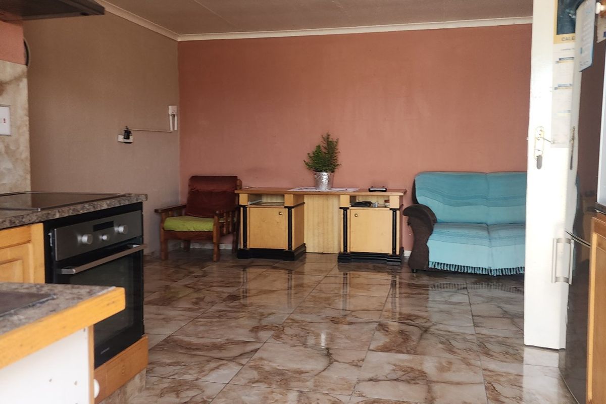 2 Bedroom home for sale in Tafelsig - Photo 4