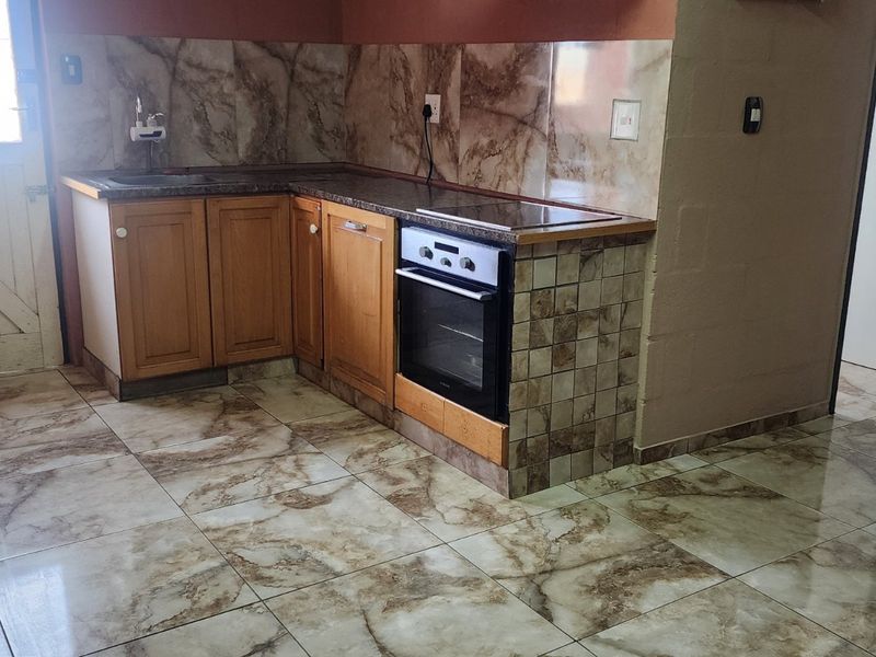 2 Bedroom home for sale in Tafelsig - Photo 2