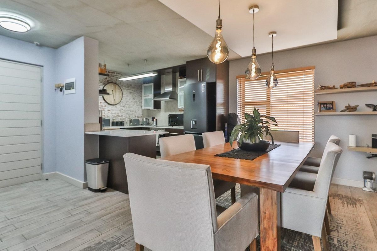 STUNNING 1 BEDROOM FOR SALE IN BEDFORDVIEW - Photo 5