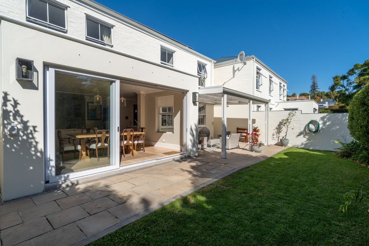 Modern Comfort Meets Peace of Mind in Upper Wynberg - Photo 3