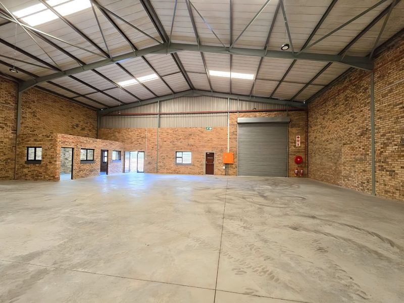 Warehouse To Let in Shakashead - Photo 2