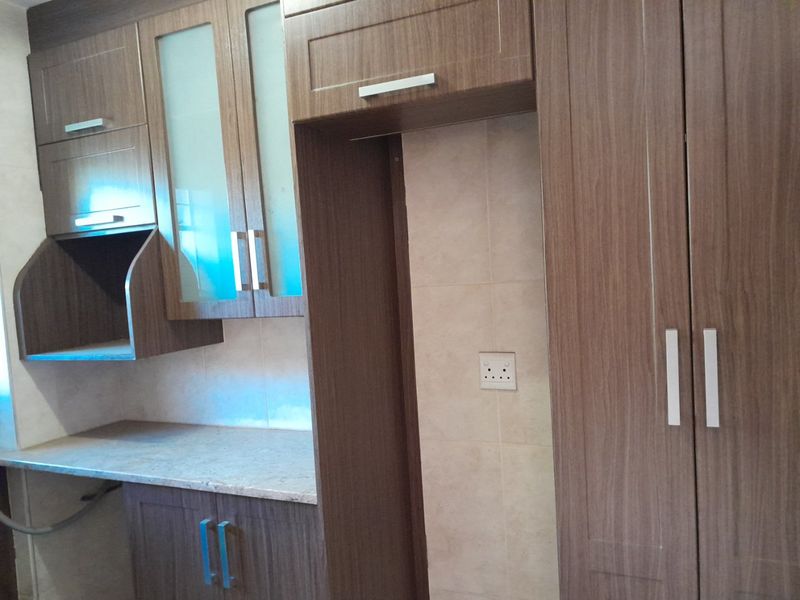 1.5 Bedroom Apartment For Sale in Bedford Gardens - Photo 8