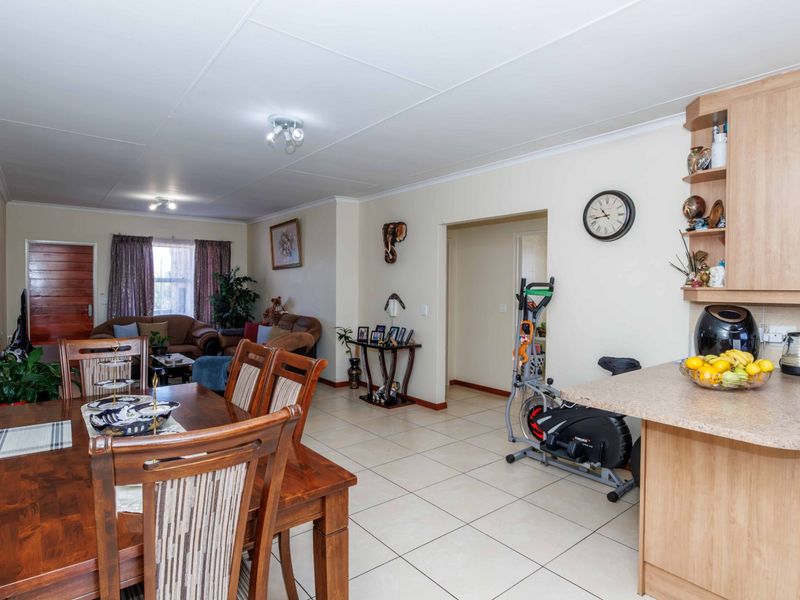 Four 2-Bedroom Townhouses for Sale! Exceptional Investment Opportunity in the Heart of Edenvale - Photo 5