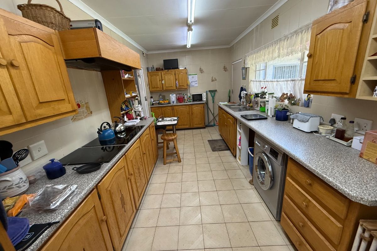 Family Home with Loaded Potential!  - Photo 5