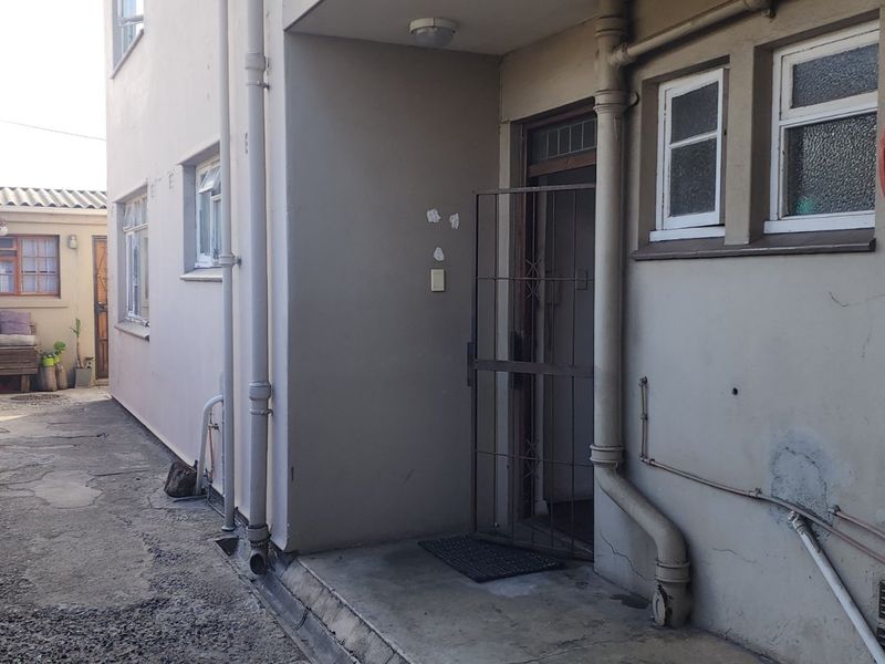 2 Bedroom flat for sale in Goodwood - Photo 5