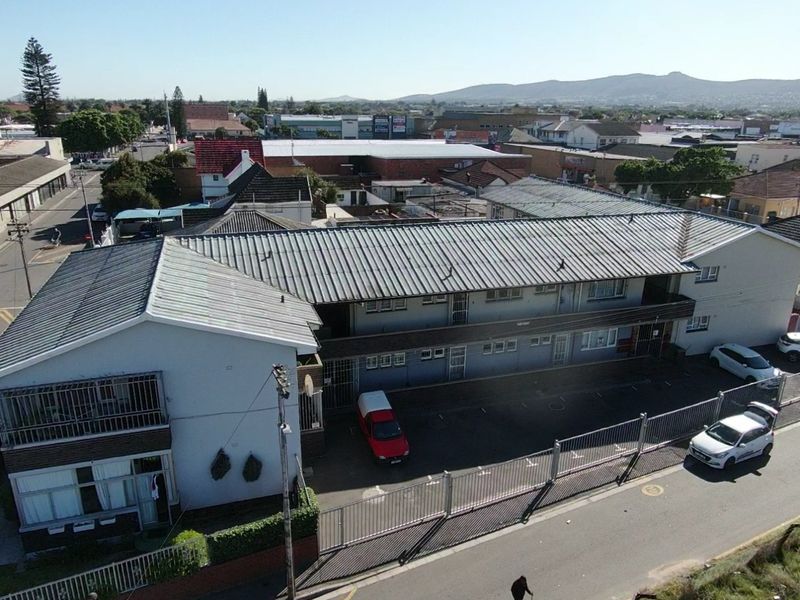 2 Bedroom flat for sale in Goodwood - Photo 3