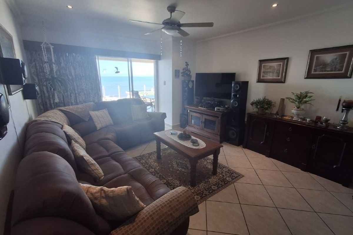 Luxury Coastal Retreat With Breathtaking Ocean And Beach Vistas!!!! - Photo 5