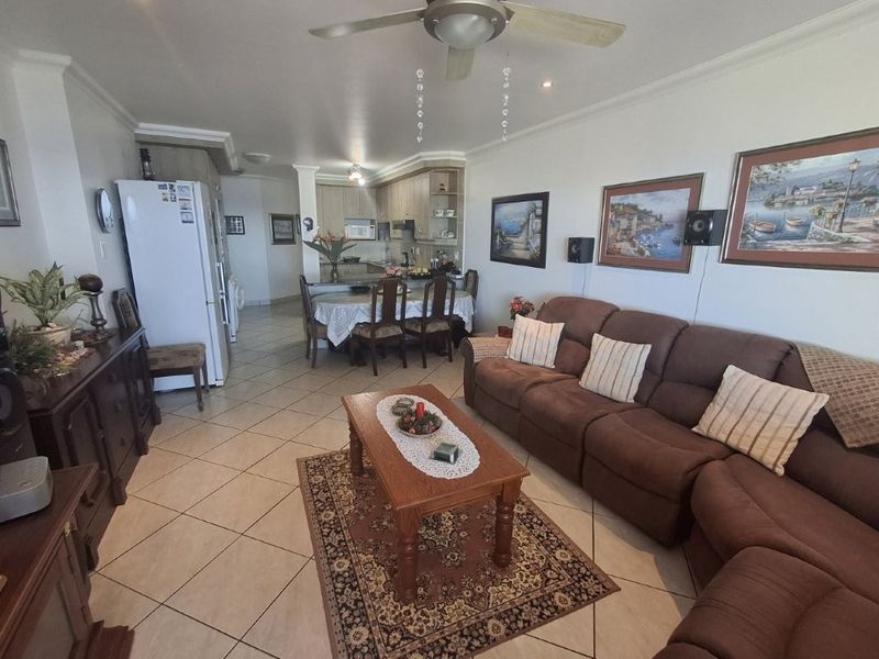 Luxury Coastal Retreat With Breathtaking Ocean And Beach Vistas!!!! - Photo 3