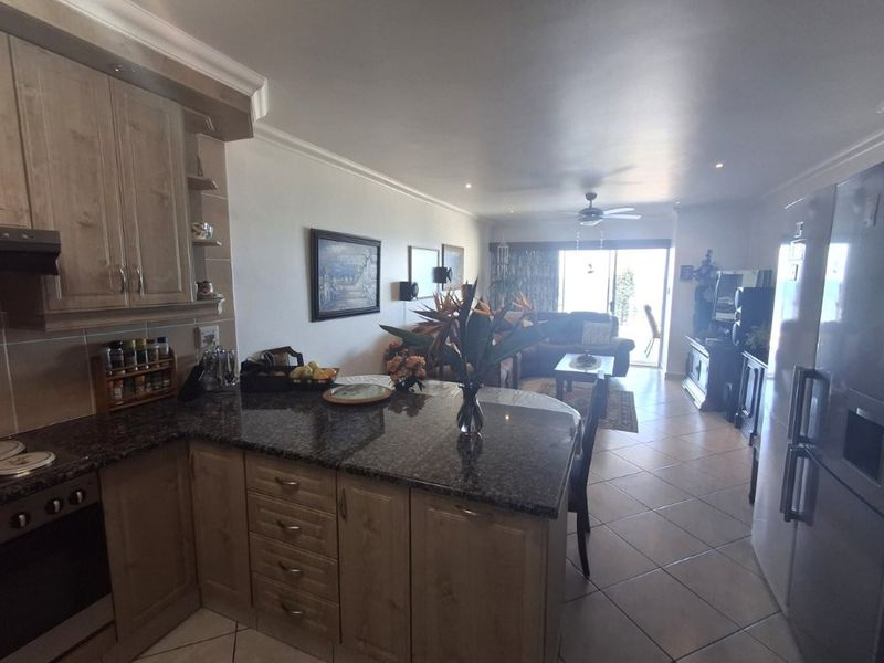 Luxury Coastal Retreat With Breathtaking Ocean And Beach Vistas!!!! - Photo 8