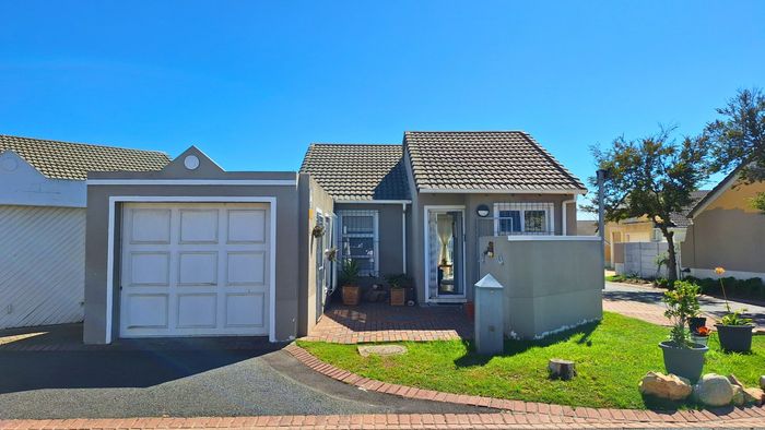 Property #2382939, House Sold in Thornton