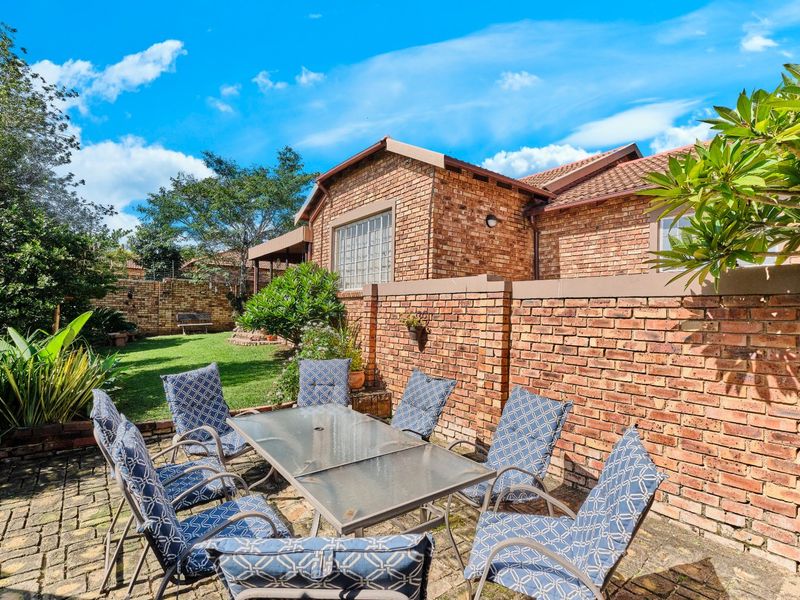 SOLD -----Savuti Complex – North Riding: Secure & Stylish 3-Bedroom Cluster Home - Photo 6