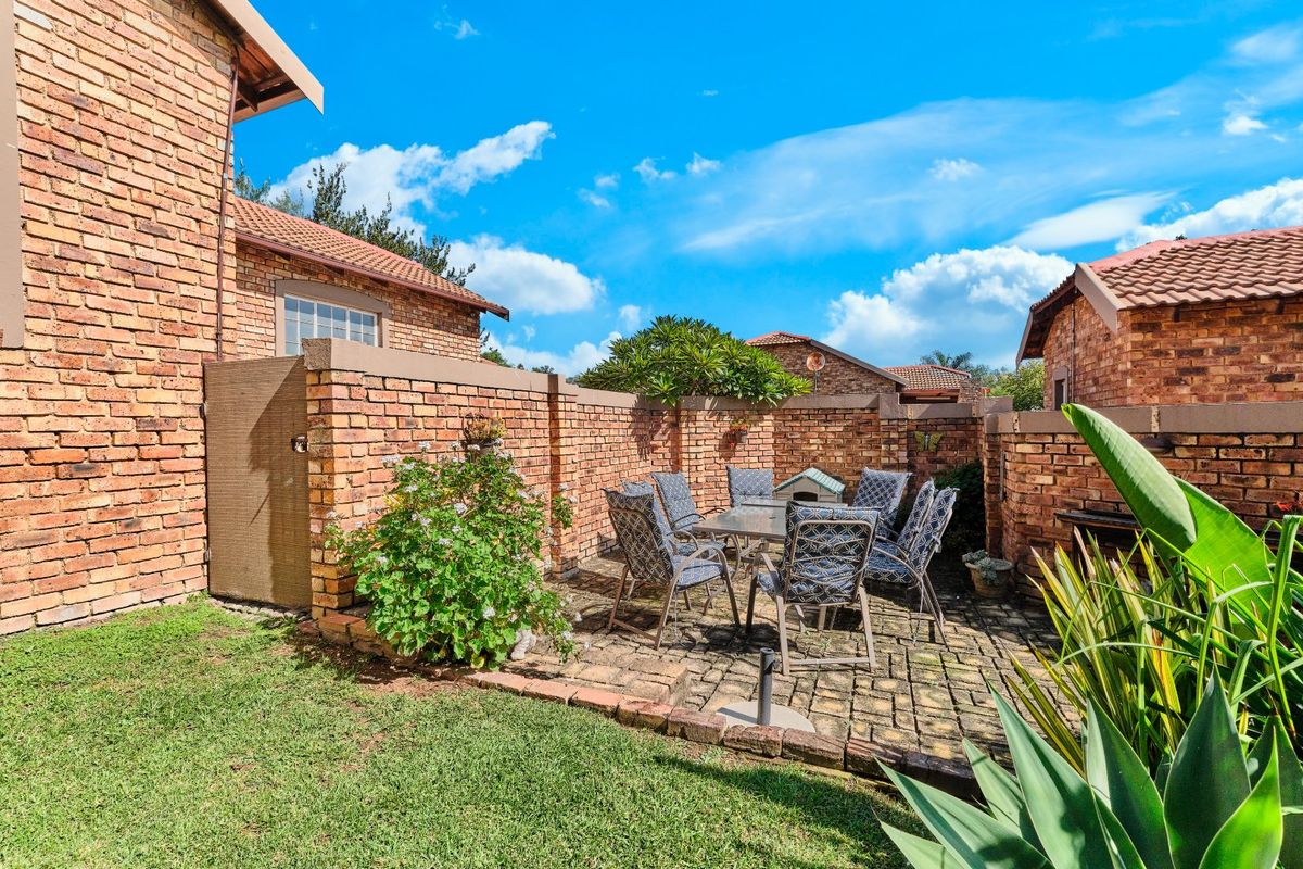 SOLD -----Savuti Complex – North Riding: Secure & Stylish 3-Bedroom Cluster Home - Photo 4