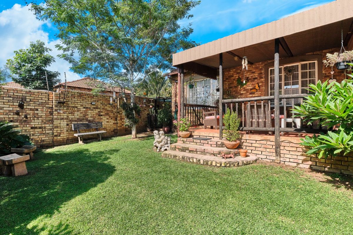 SOLD -----Savuti Complex – North Riding: Secure & Stylish 3-Bedroom Cluster Home - Photo 3