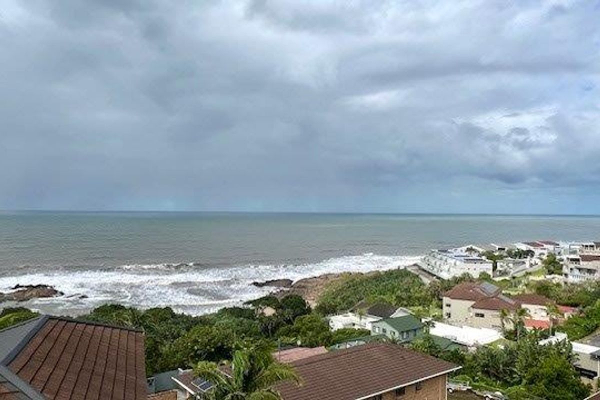 Elegant Coastal Sanctuary With Panoramic Ocean Views – Ramsgate’s Finest Address - Photo 2