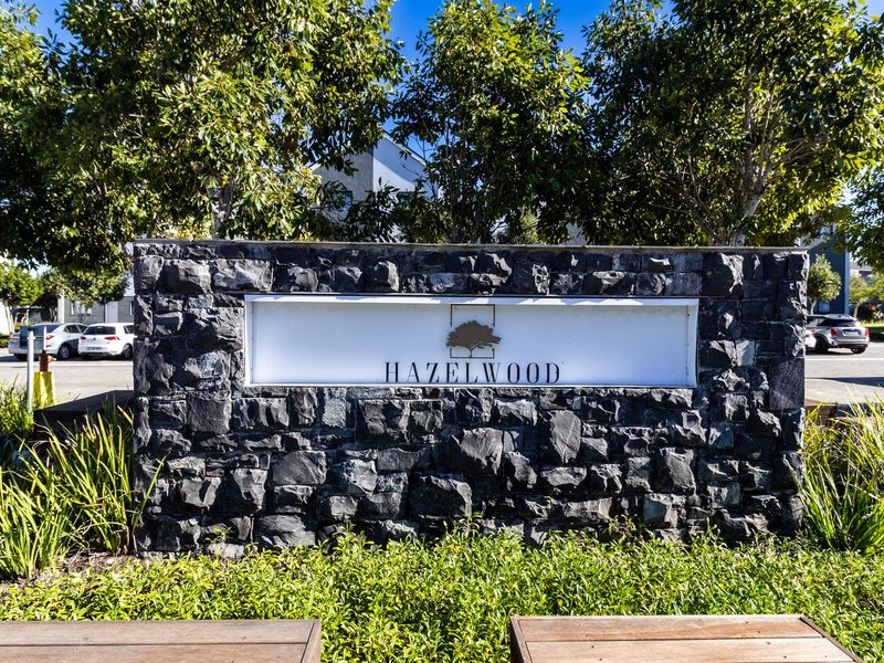 Modern 1st Floor 2-Bedroom , 2 Bathroom Apartment in Hazelwood – Prime Location & Great Investment Opportunity! - Photo 3