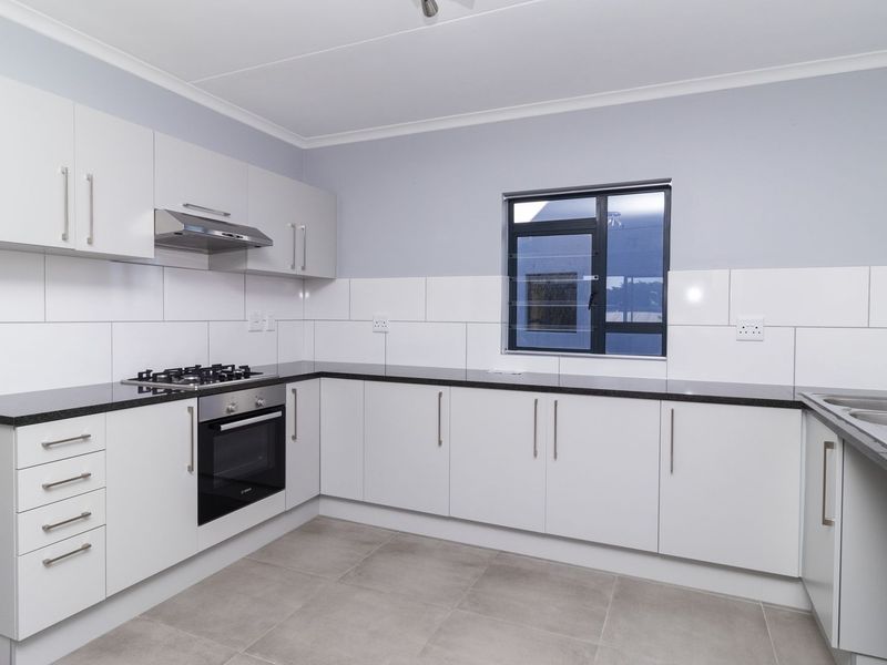 Modern 1st Floor 2-Bedroom , 2 Bathroom Apartment in Hazelwood – Prime Location & Great Investment Opportunity! - Photo 7