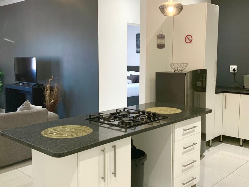 NEW RELEASE; EXECUTIVE CORPORATE BROOKES HILL BEACHFRONT - Photo 8