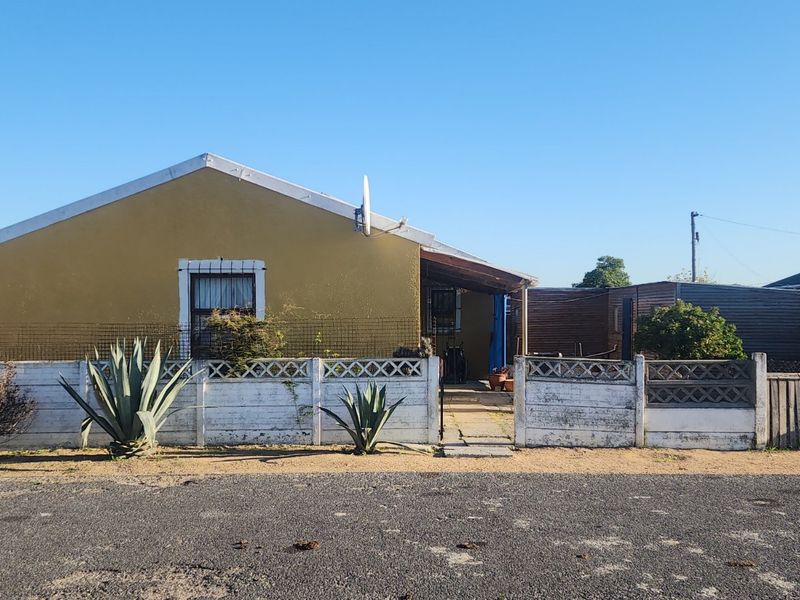 3 Bedroom home for sale in - Photo 3