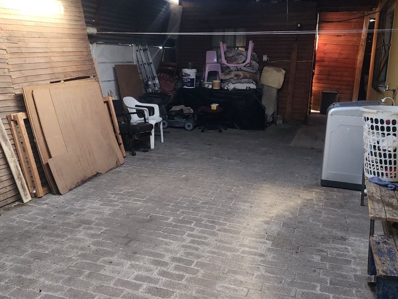 3 Bedroom home for sale in - Photo 10