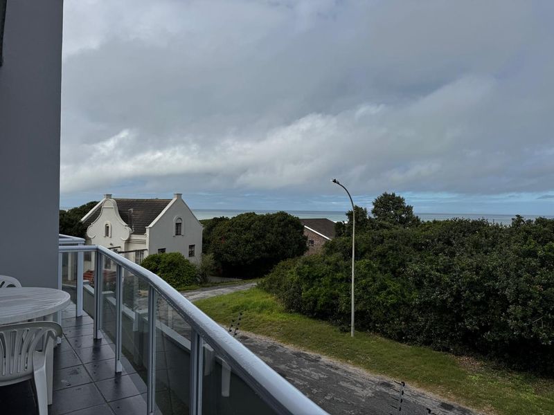 Apartment with Breath-taking Sea Views - Photo 4