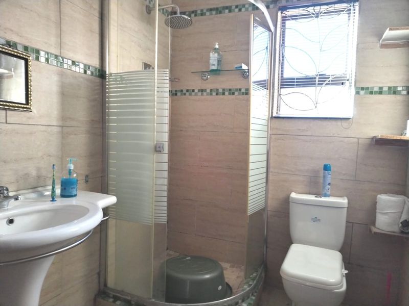 3 Bedroom house for sale Highbury Park - Photo 7