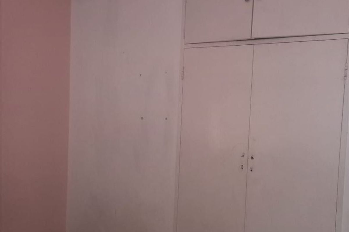 Cozy and Affordable 2-Bedroom Home – Perfect Starter or Investment! - Photo 3