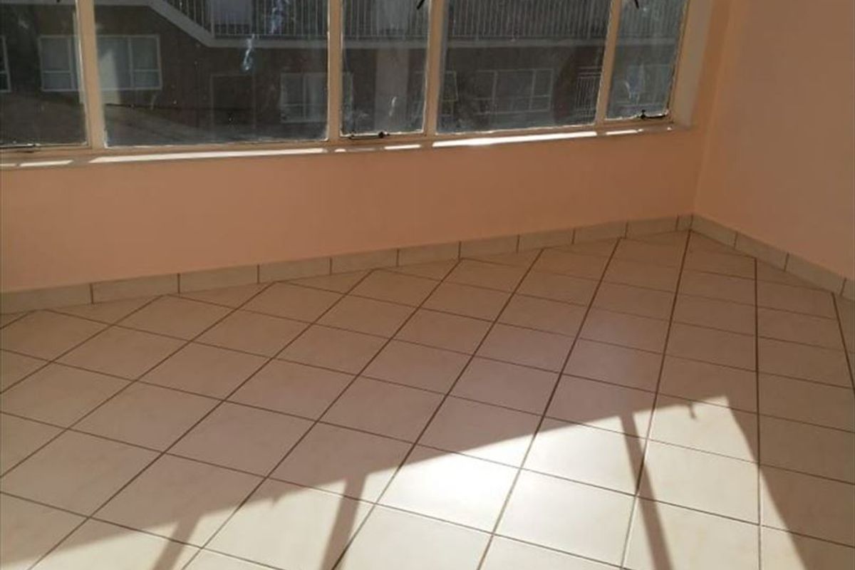 Cozy and Affordable 2-Bedroom Home – Perfect Starter or Investment! - Photo 2